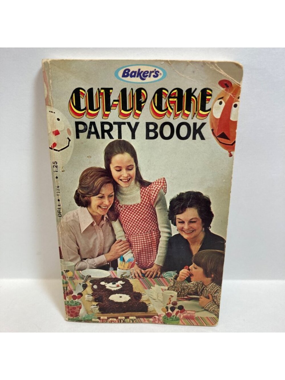 Bakers 1970s Vintage Cut-Up Cake Party Book has some wear Dell